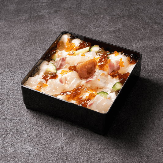 南高梅と山かけ真鯛の彩り海鮮重 - 本まぐろ、生うに。白金海幸